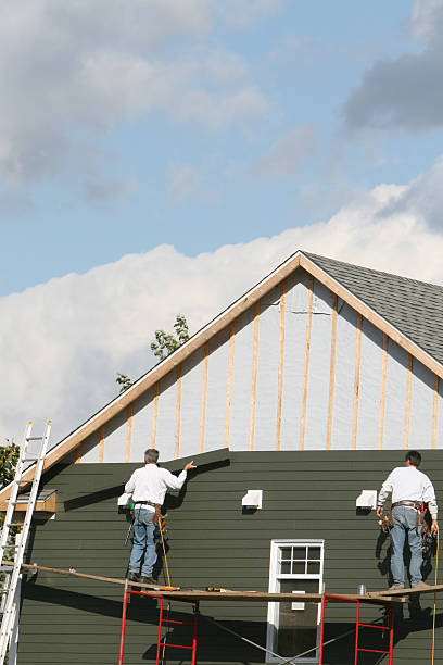 How To Choose The Right Materials for Your Siding Installation in 'Basye, VA